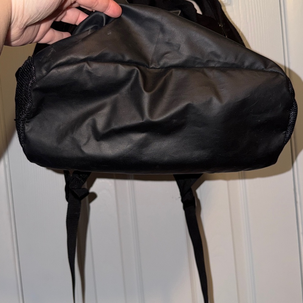 Under Armour Backpack - Picture 3 of 6